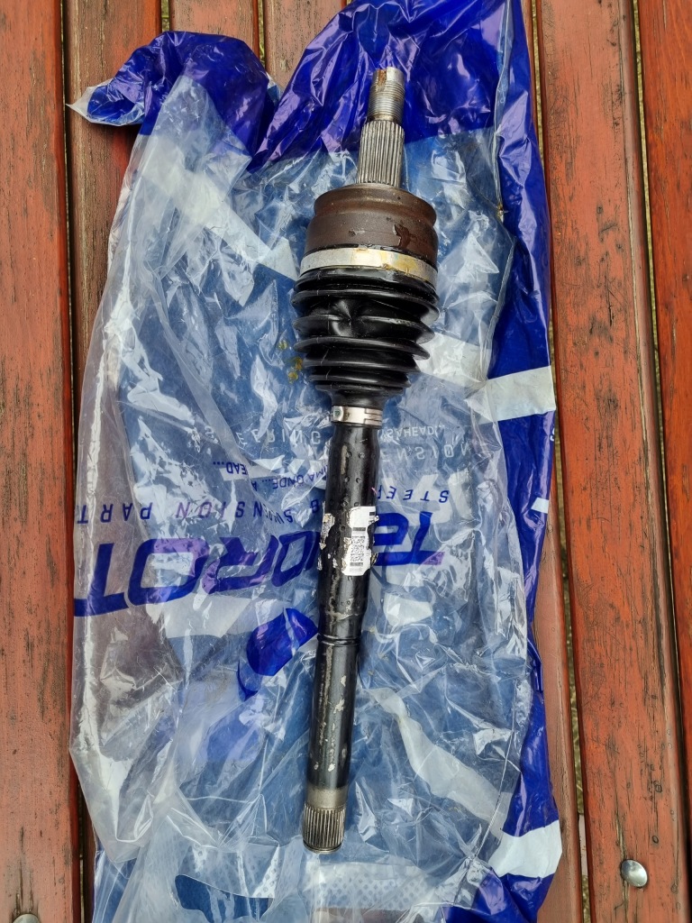 Приводной вал приводная jeep renegate 2.4 2015- fiat 500x в Украине