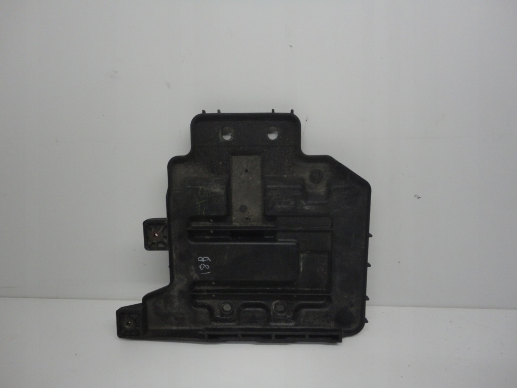 фото №1, Hyundai i20 lift 1,2 основа акумулятор 12-14r