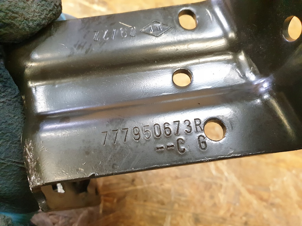 фото №3, Renault master iii lift ролик дверь раздвижных 777950673r