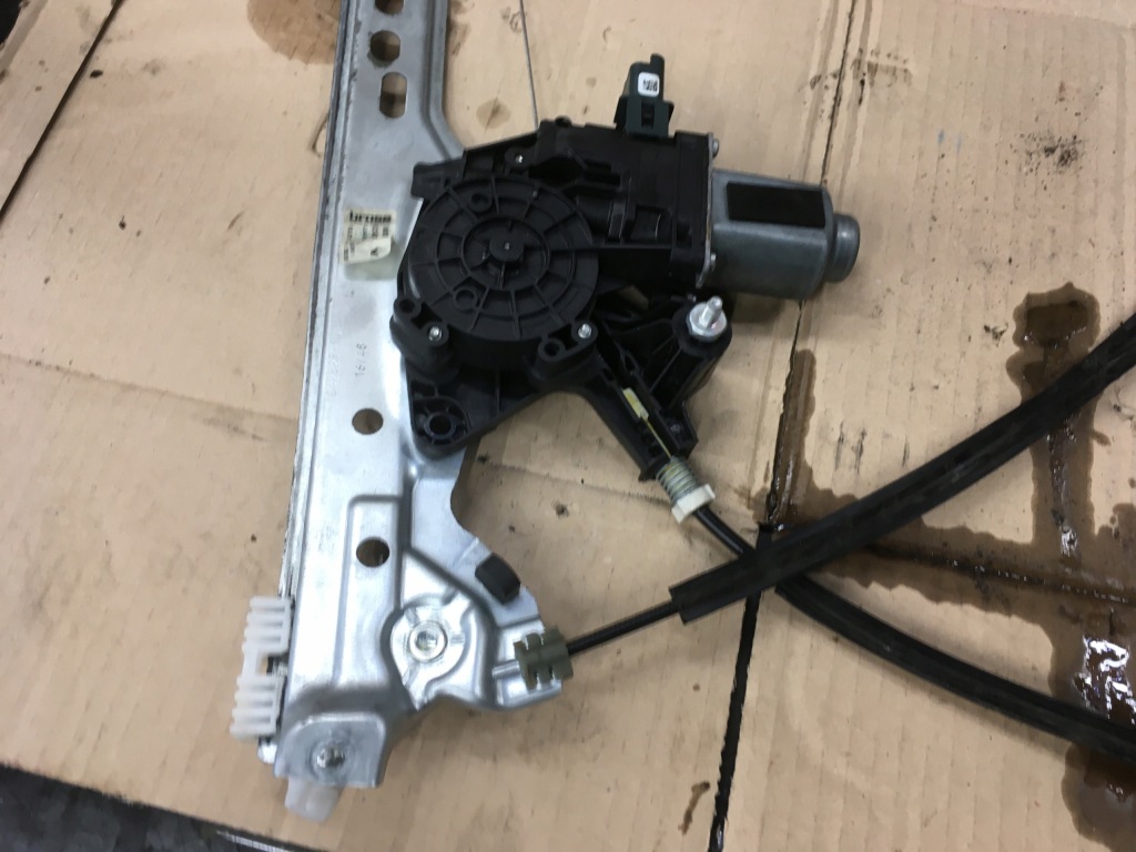 фото №3, Механизм стекло левый перед renault megane iv eur