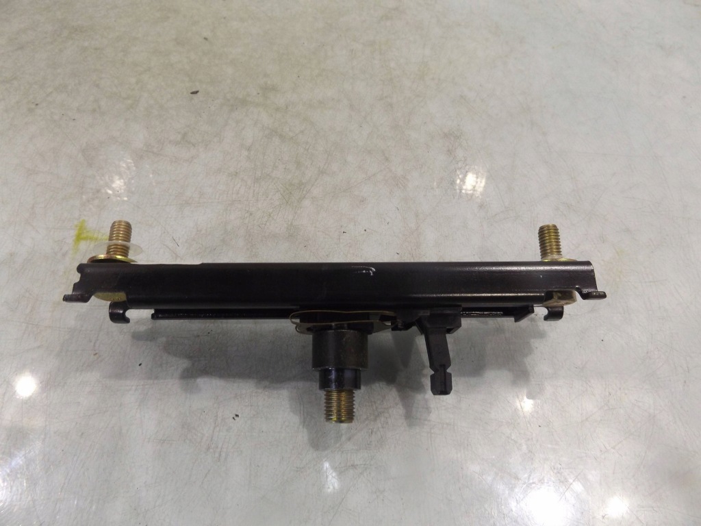 Купить Alfa 147 ползунок высоты поперечина левый перед