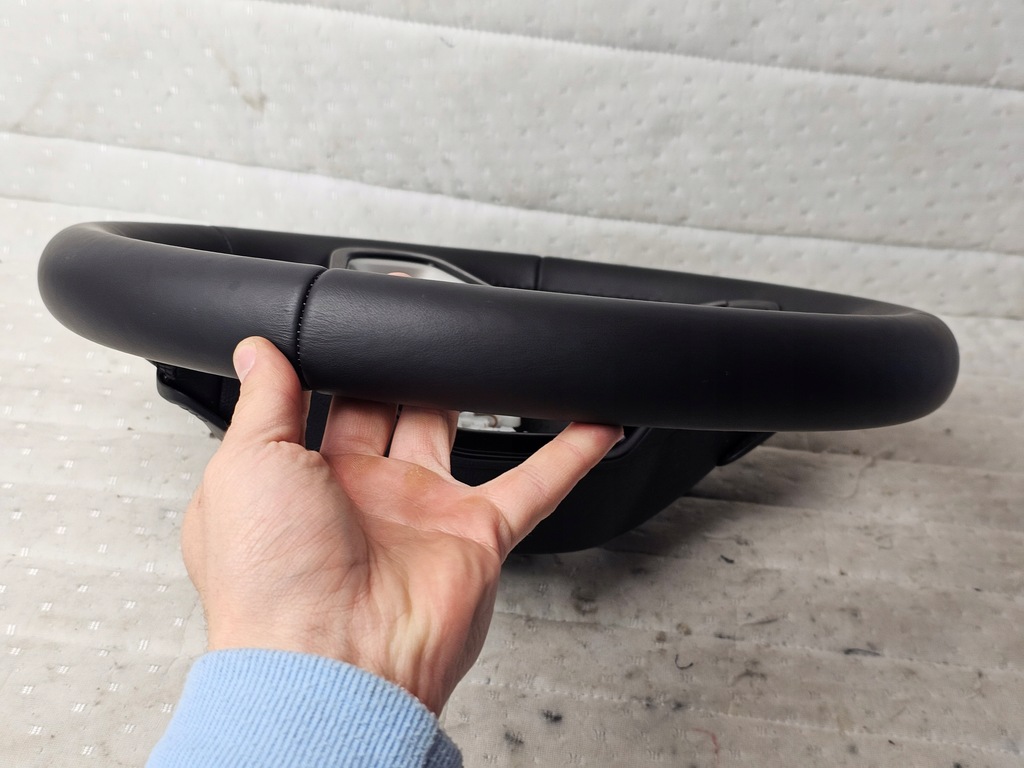 фото №10, Воздуховод кожа мультифункция ford tourneo connect iii 2kf419089 r9