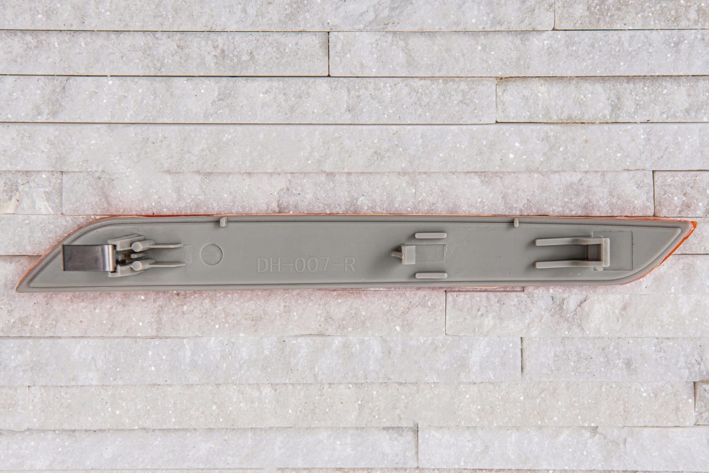 Отражатель бампера правый 63147179992 bmw x5 m e70 Оригинал