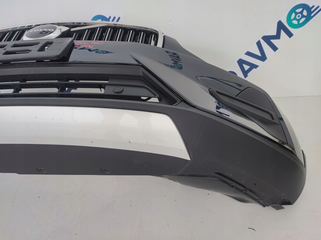 фото №10, Бампер передній перед volvo xc40 lift 4 pdc pod радар salonowy