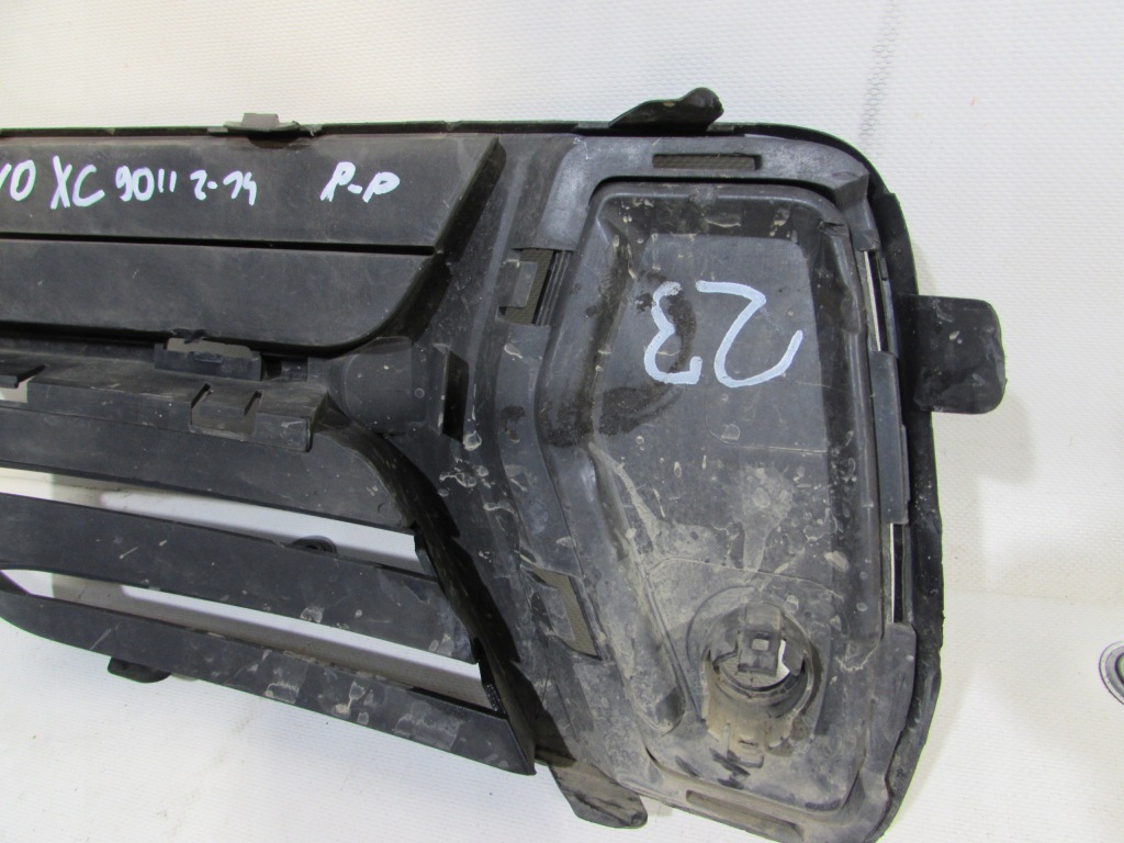 фото №4, Решётка решётка радиатора правая volvo xc90 ii