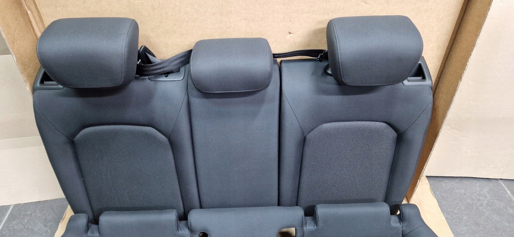 фото №8, Сиденья заднее сиденье audi a3 2012-2019 r sedan jak nowe