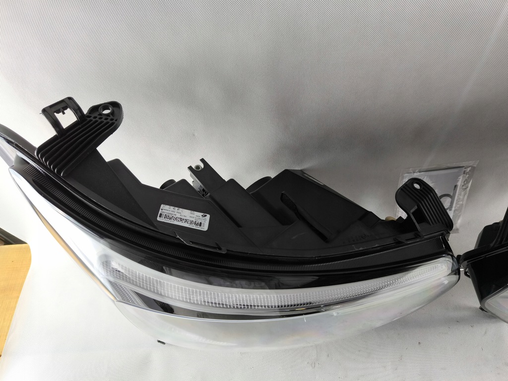 фото №8, Renault master iv лампа relektor левый правый обычная + led