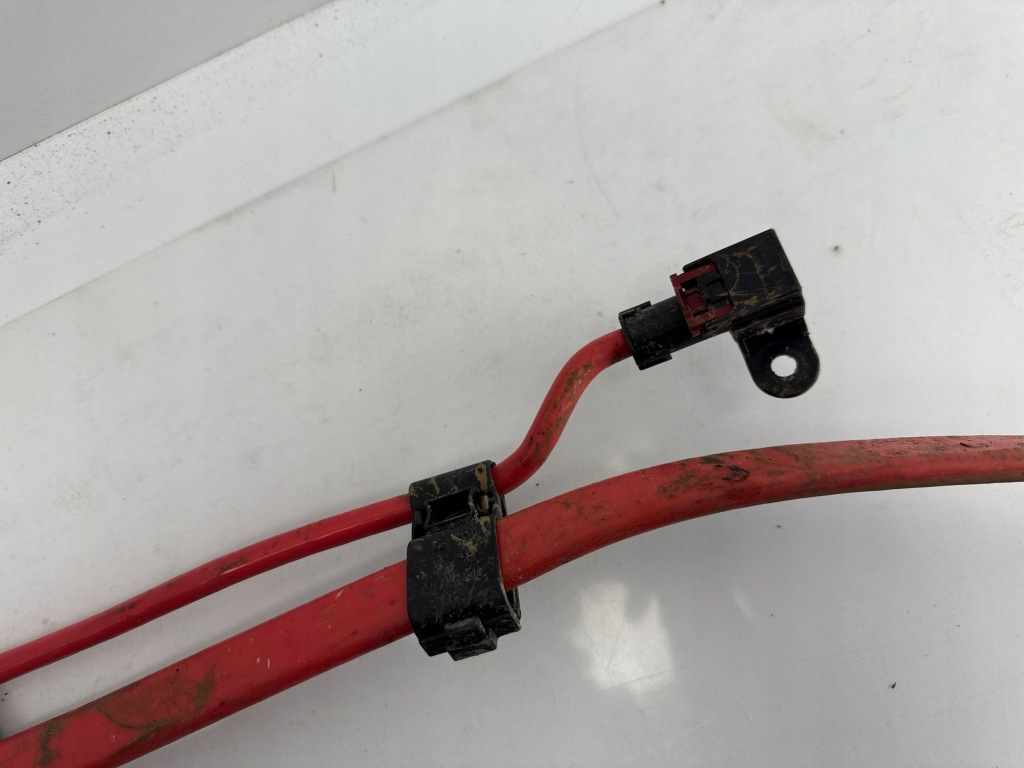 Купить Audi a6 c7 2015 середина plus / клемма / шланг аккумулятор