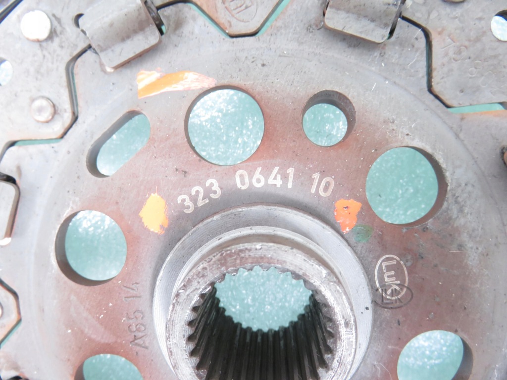 фото №4, Колесо двомасовий vw t5 1.9 tdi 123043610 323064110 415025010