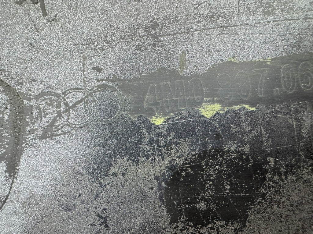 Audi q7 2 ii 15r- молдинг спойлер бампера права правий перед 4m0807062e Київ