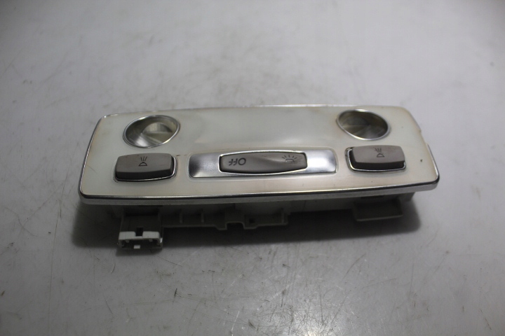 фото №1, Освещение кабины перед renault laguna iii