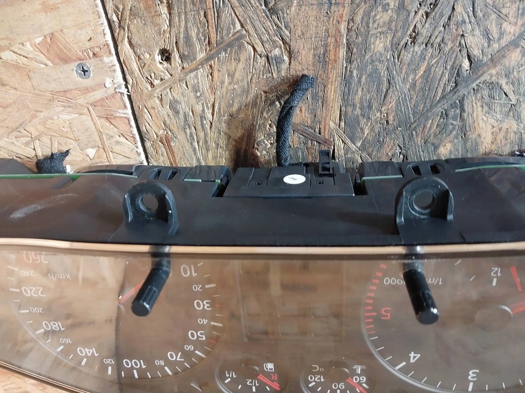 фото №6, Счетчик приборная панель audi a6 c5 2.5 tdi 4b0919860mx 110208806013