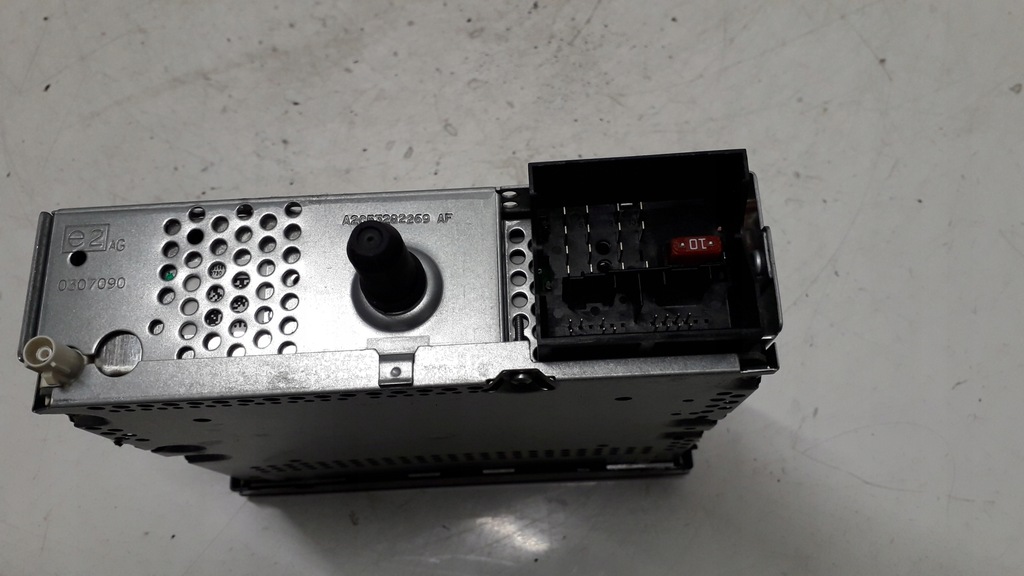 фото №3, Peugeot 207 радио cd mp3 96643698xt