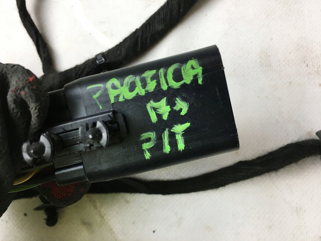 фото №7, Chrysler pacifica 17- жгут дверь правый задняя usa