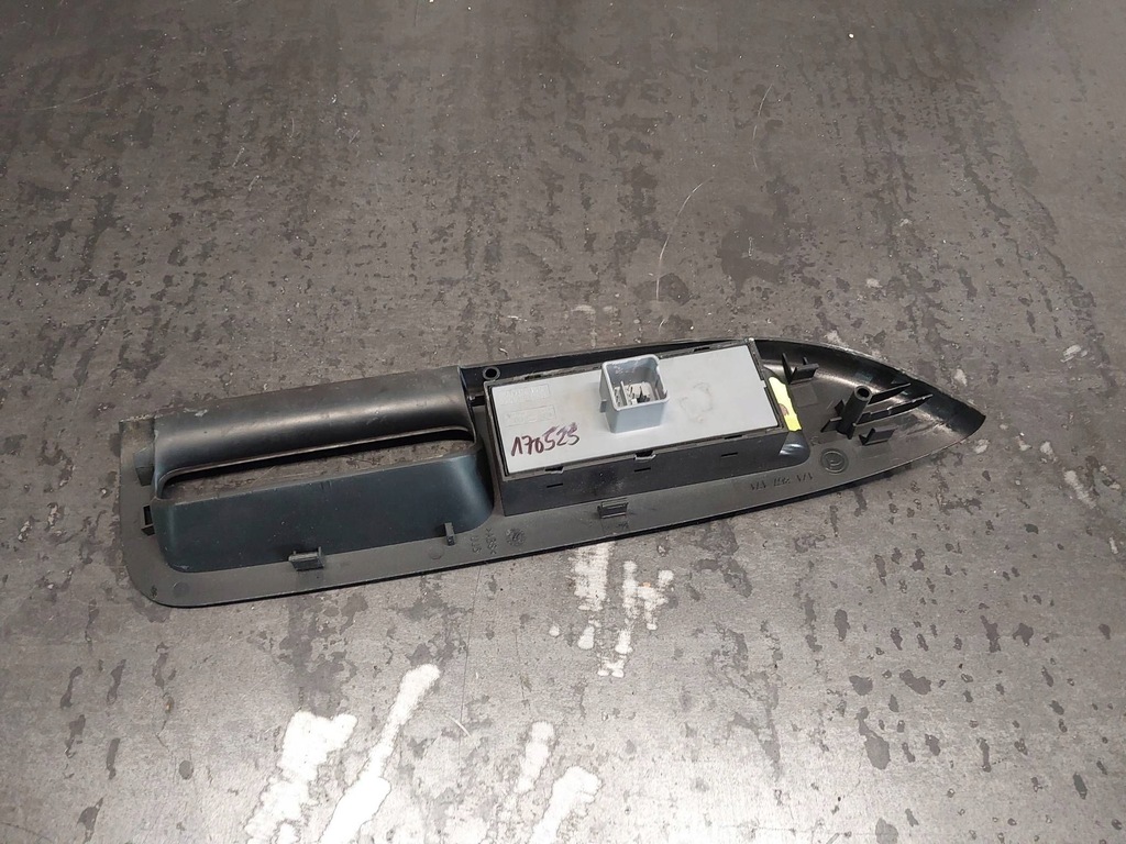 фото №7, Кнопки вікон водія skoda octavia mk2 1z 1z0959858a 1z1867171