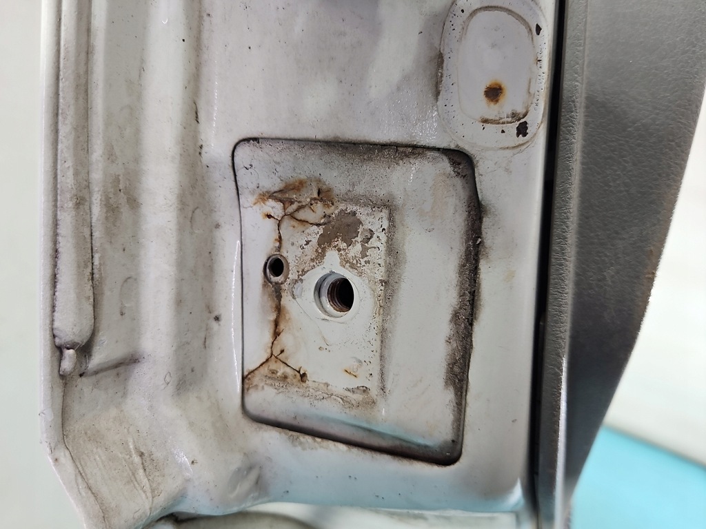 фото №14, Дверь перед правое vw transporter t4 белый