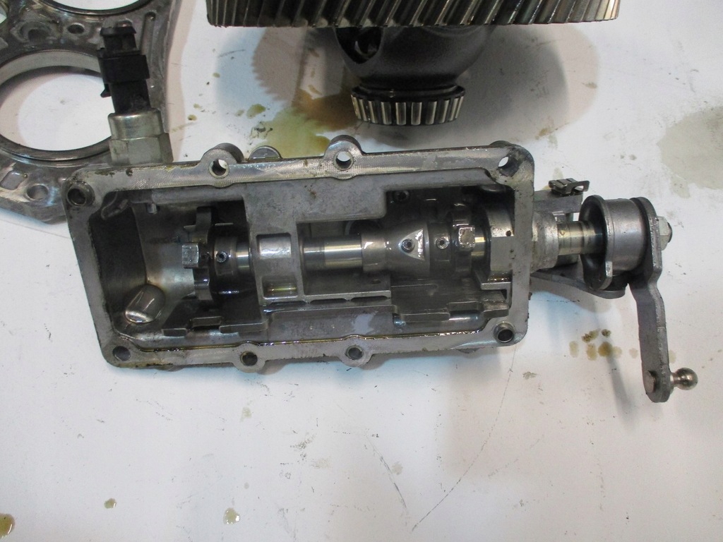 фото №10, Вкладыш коробки середина jeep compass 1,6m-jet