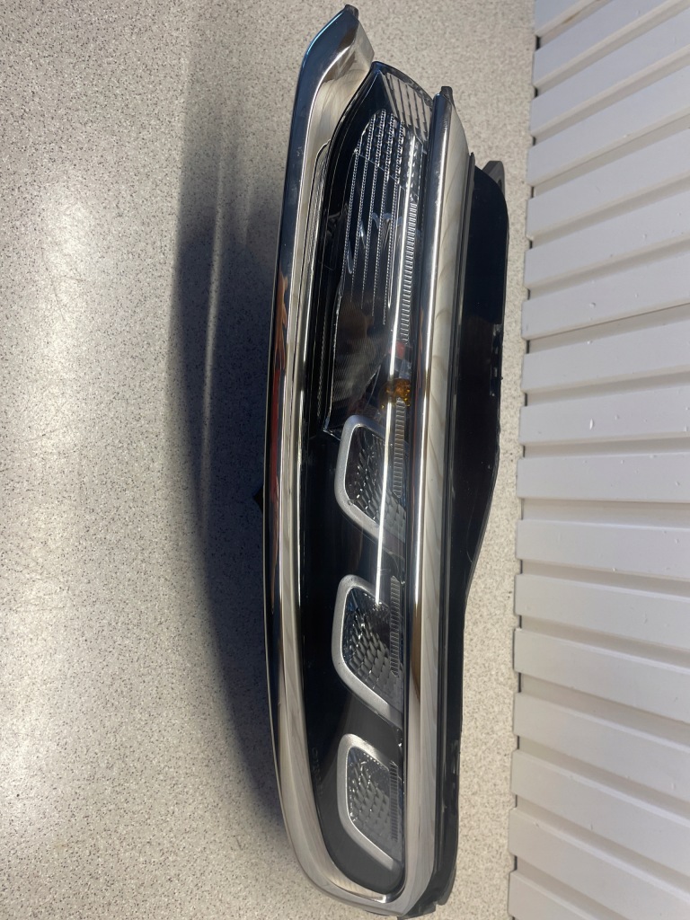 Купить Led к citroen c3 правый оригинальный