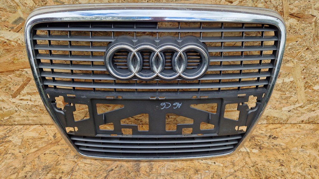 фото №1, Audi a6 c6 решётка радиатора решётка радиатора бампера перед 4f0853651