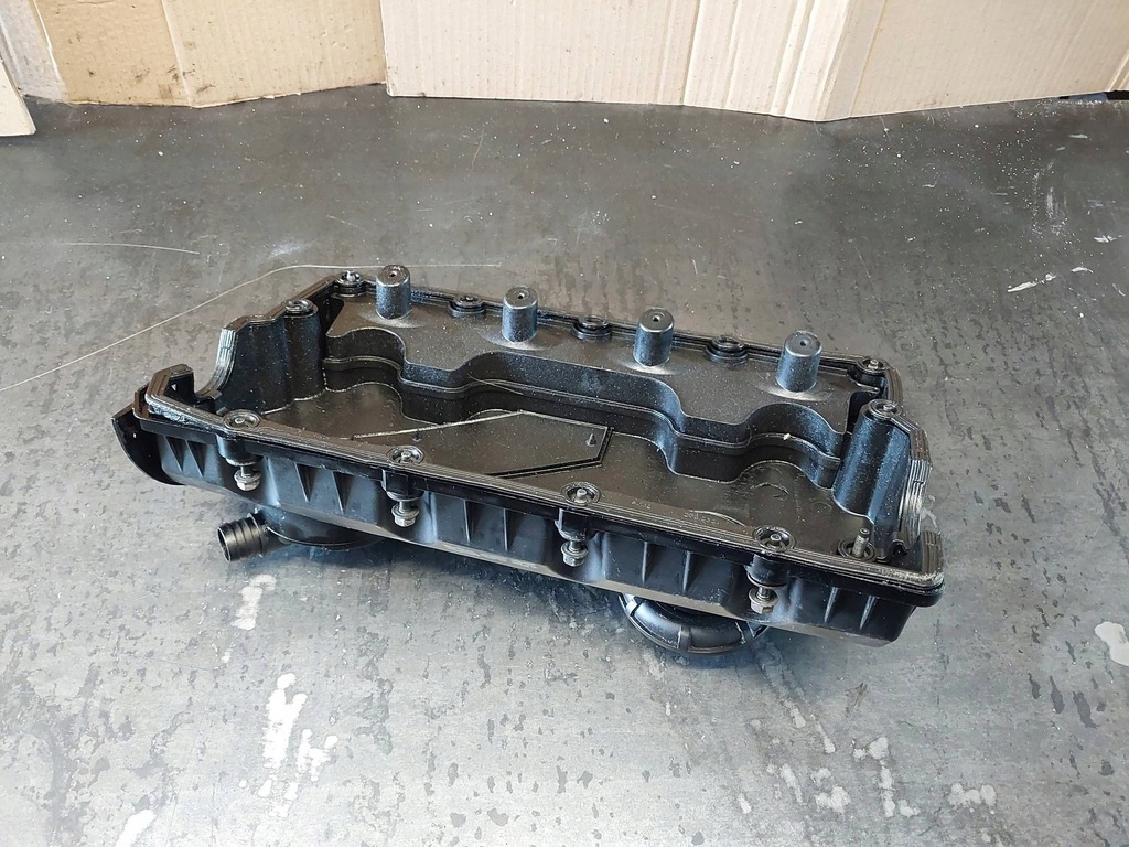 фото №10, Кришка клапанів volkswagen 038103475n 038103469