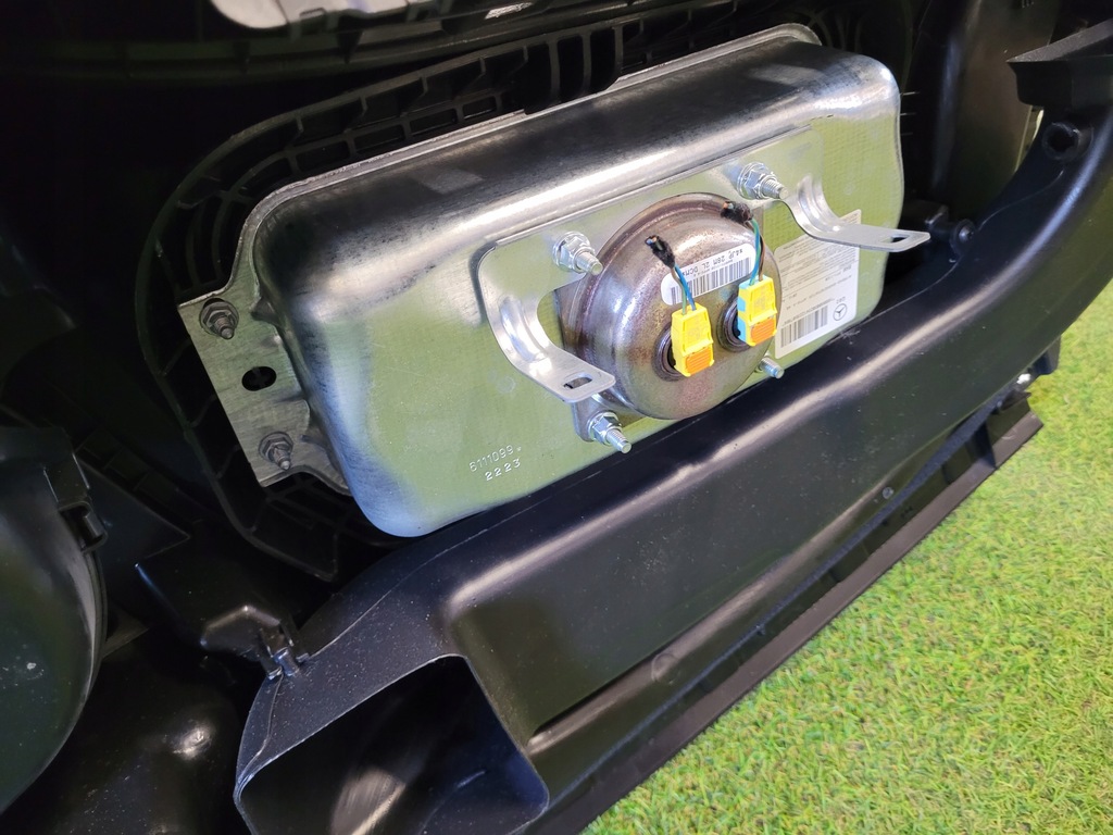 фото №13, Mercedes gl x166 консоль приборная панель приборная панель подушка безопасности кожа