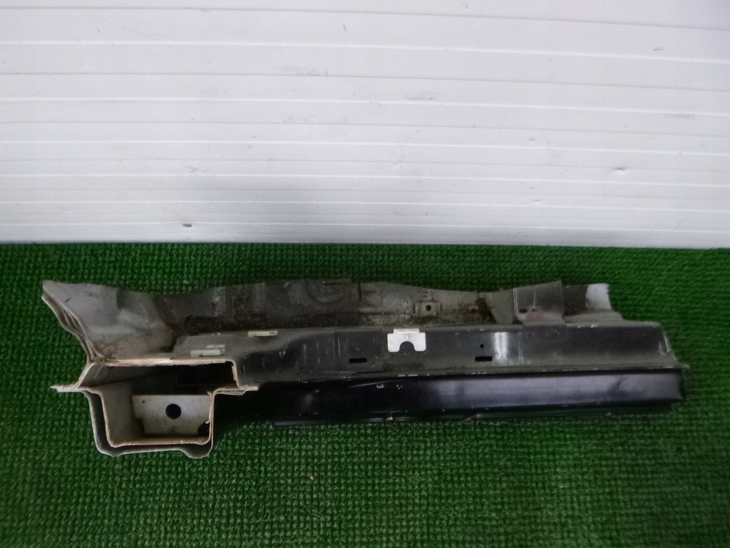 фото №4, Mazda 2 de 07- порог левый блок двигателя уголок четверть