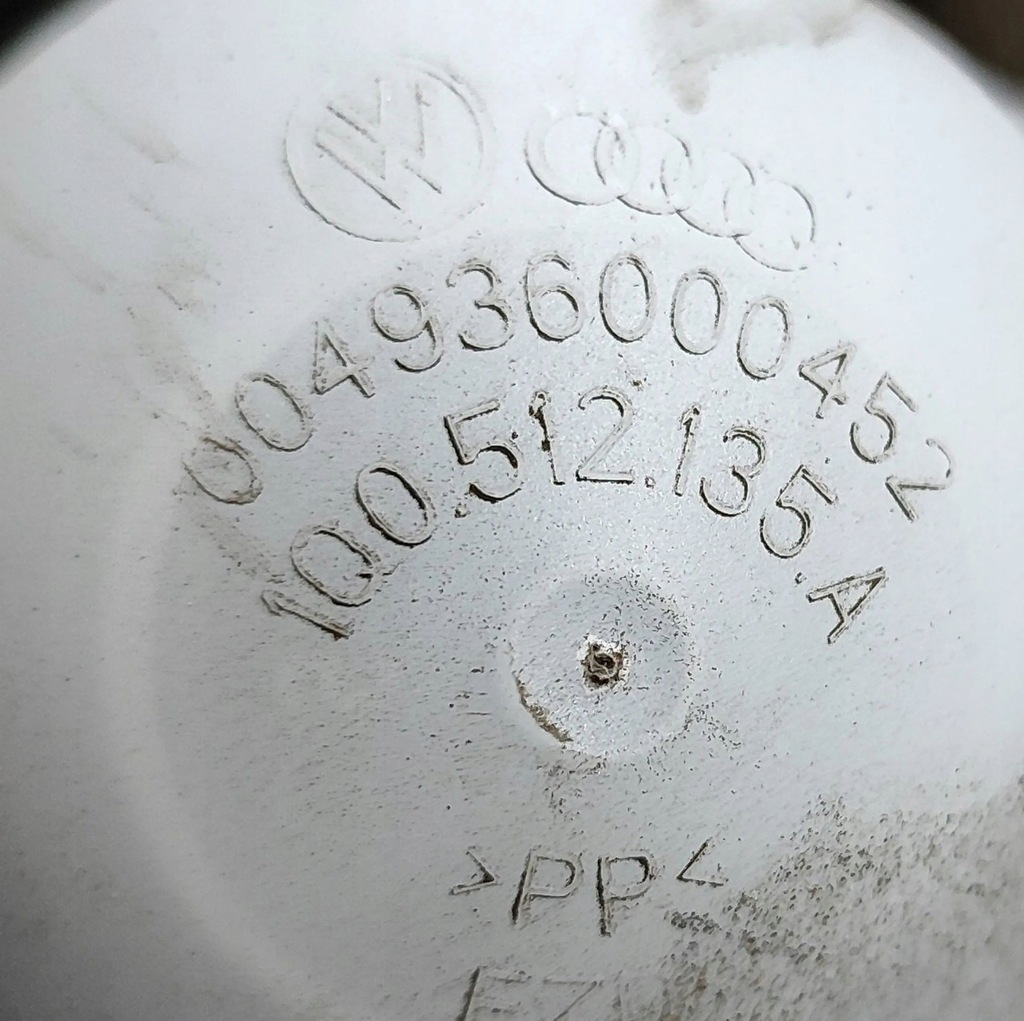 фото №8, Audi a3 8y 2023 левая сторона амортизатор задний