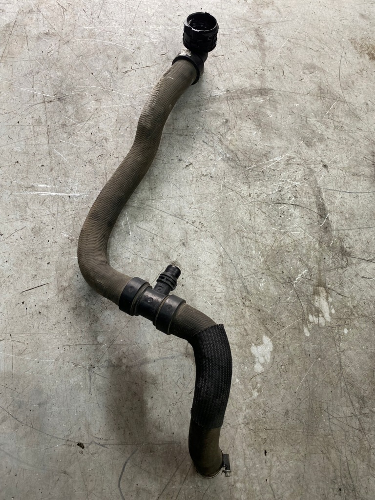 фото №1, Шланг пабтрубок  труба радиатора peugeot 508 i 1,6 blue hdi