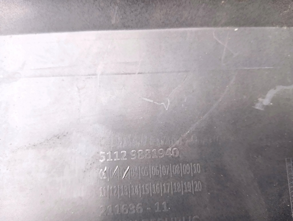 фото №12, Bmw x1 u11 бампер задня задній задній дифузор 9881940 8122039