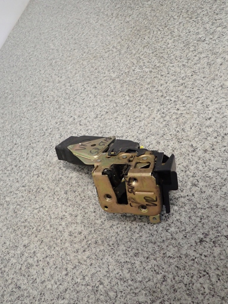 фото №3, Mitsubishi space star 99- замок двері перед правий