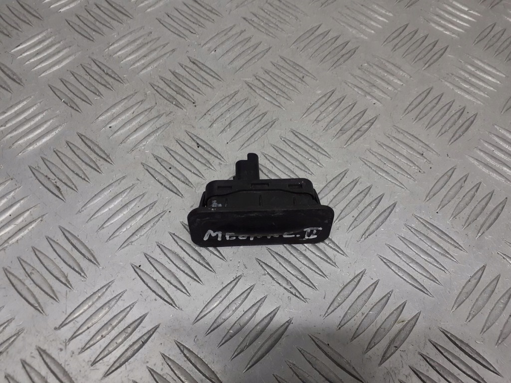 фото №4, Микровыключатель замка крышки renault megane ii