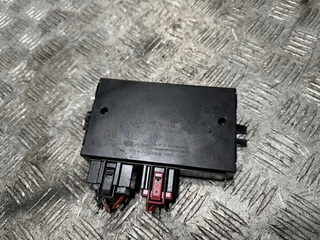 фото №1, Модуль фаркоп vw touareg phaeton 7l0907383n