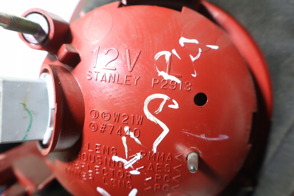 фото №4, Лампа ліва задня w кришка багажника mazda 3 i