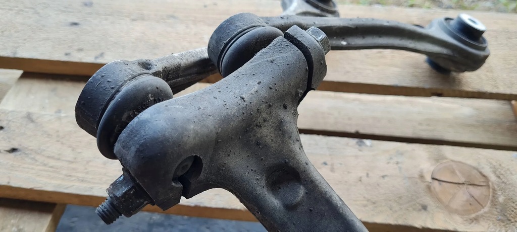 фото №7, A4 b9 8w поворотний кулак ліва лівий перед передня 8w0407559 a5 8w