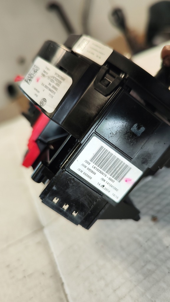 фото №10, Переключатели лента шлейф maserati ghibli 670025006