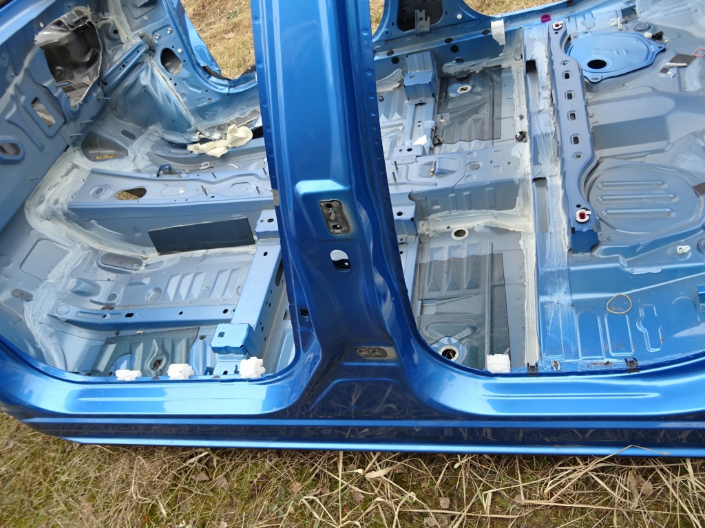 фото №1, Juke ii f16 порог левый блок двигателя средний rca 2019-