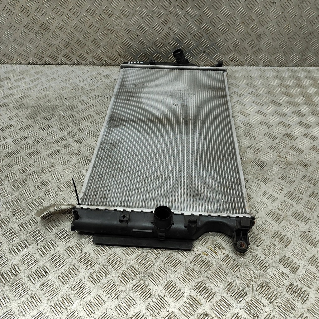 фото №6, Toyota avensis t270 2016 радіатор