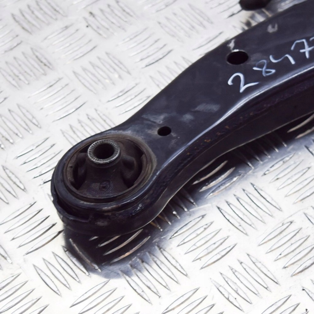 фото №6, Lexus rx 450h 2018 левая сторона нижний рычаг передний