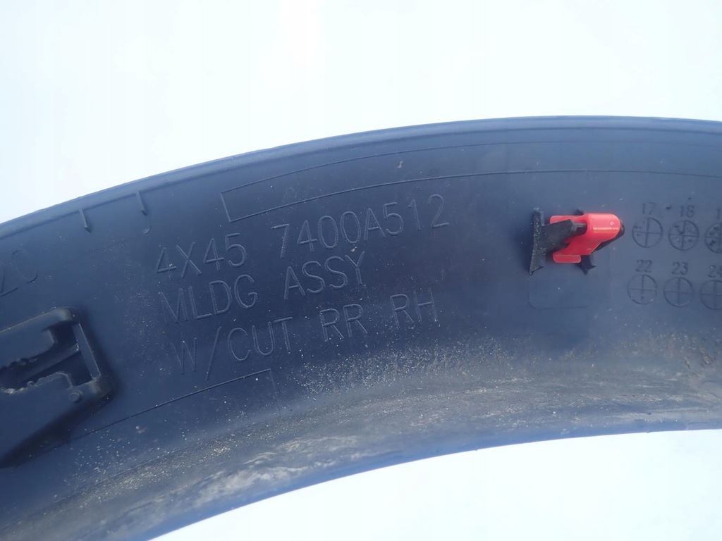 фото №11, Mitsubishi eclipse cross 18- накладка правый задняя