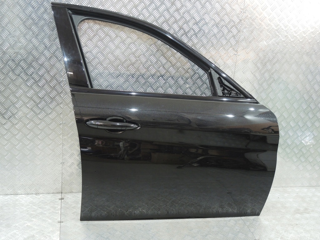 фото №1, Дверь правый перед alfa romeo giulia lift 2019 408 magnet black