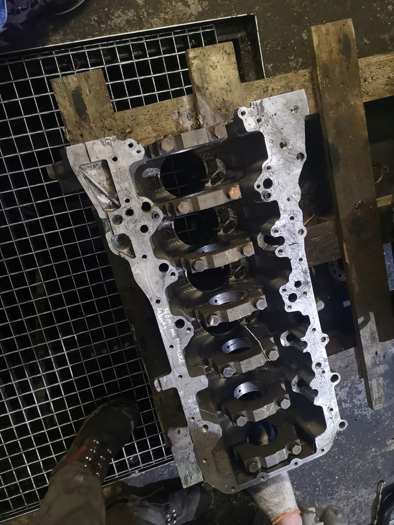 фото №16, Блок bmw x6 e71 n57d30b голий 4.0d 306km 7799978