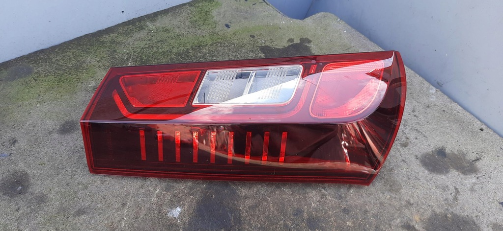 фото №1, Лампа лівий задня renault expres ii 265552205r