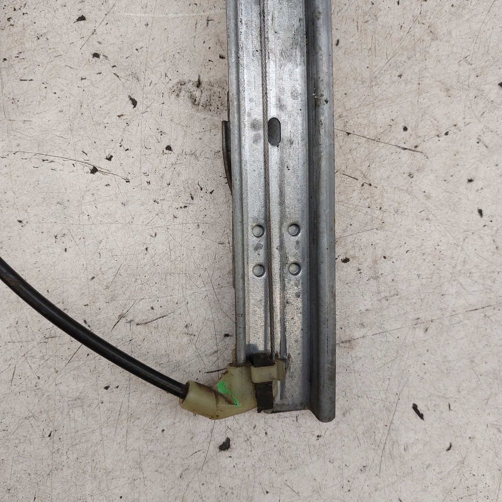 фото №14, Nissan primera p12 подъемник стекло правый + левый задняя 400601t9 400600t9