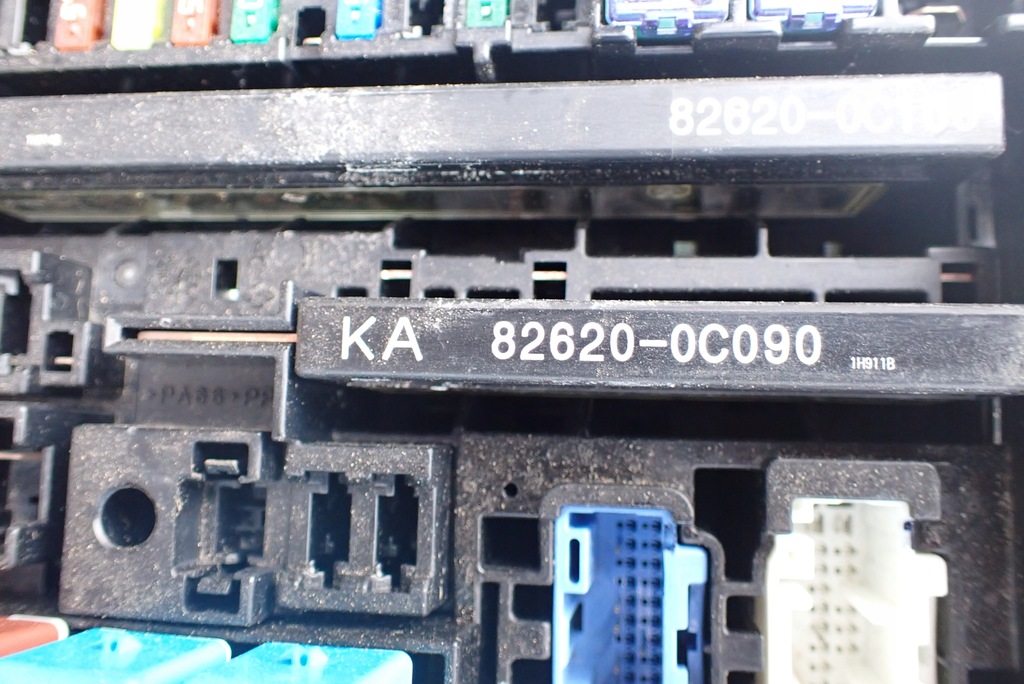 фото №6, Коробка запобіжників джгут відсік двигуна toyota tundra sequoia 2022-