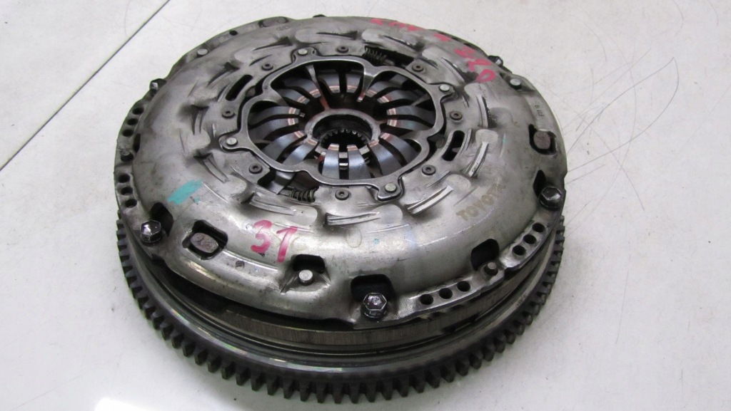 фото №4, Toyota rav-4 iv 2.2 сцепление kpl 13-