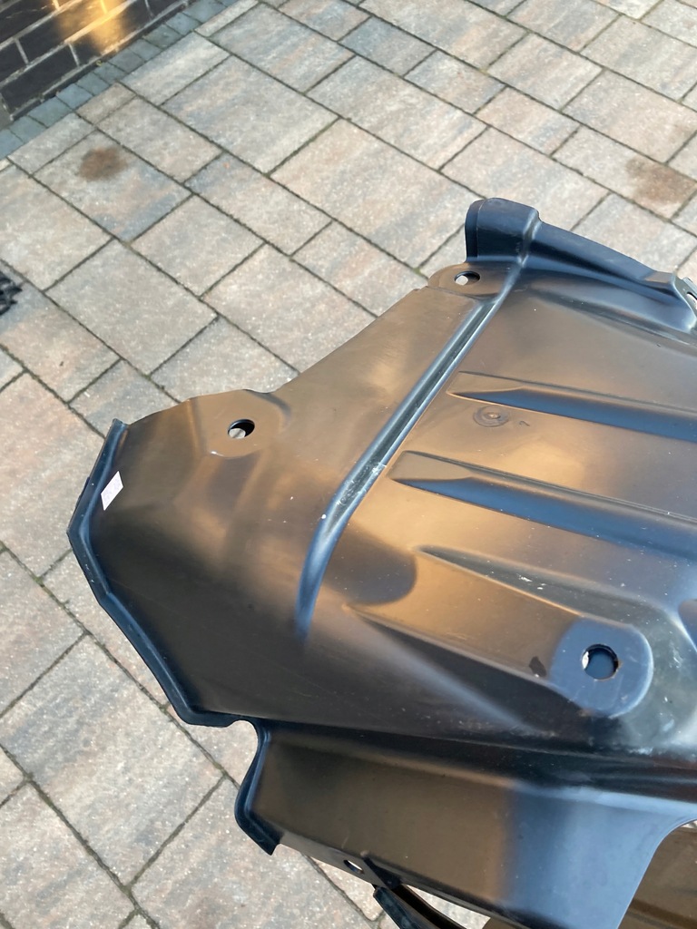 фото №12, Toyota yaris cross подкрылок задняя левая 65638-0d010