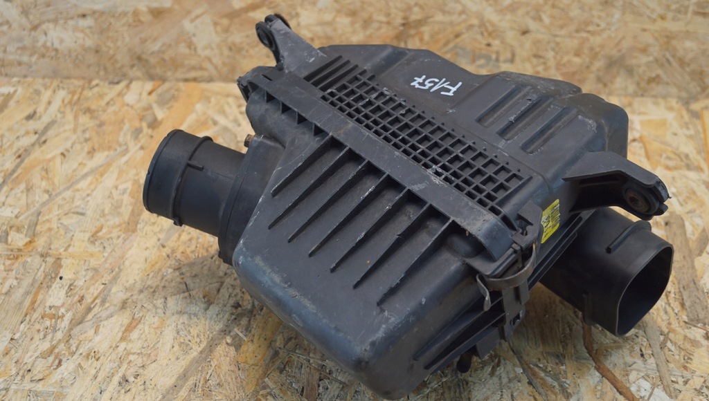 фото №8, Корпус фильтра воздуха hyundai i40 1.7 crdi 28110-3z300