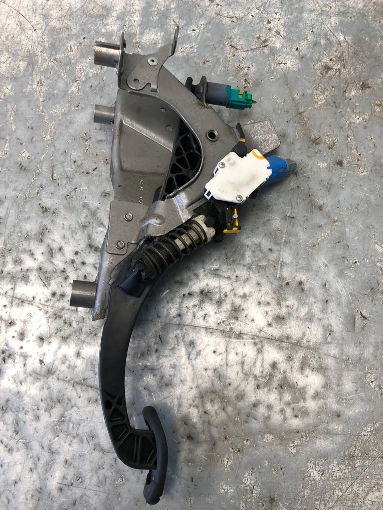 фото №3, Педаль зчеплення renault scenic iii 465030036r