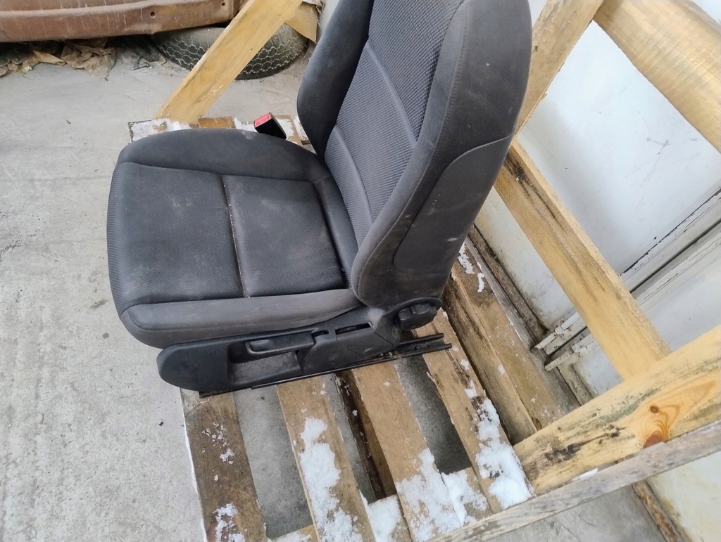 фото №6, Сидіння водія audi a4 b6