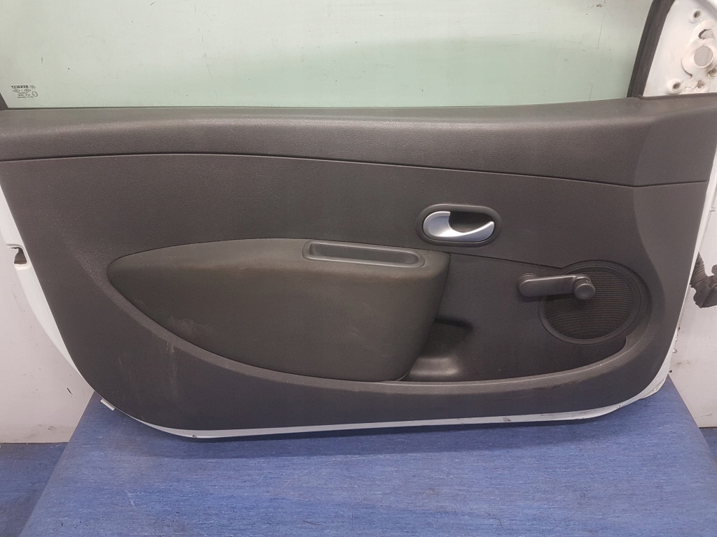 фото №8, Renault clio iii 3d дверь перед левая